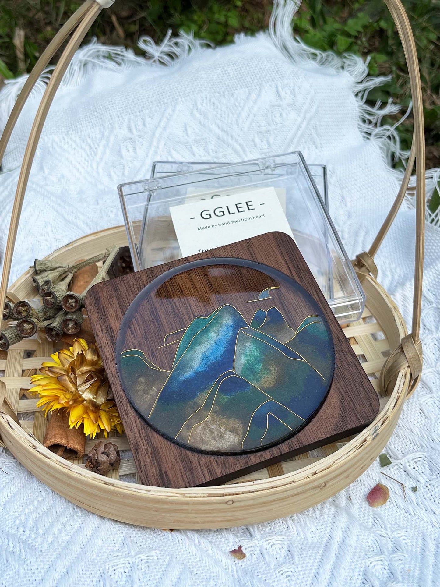 GGLEE Handmade Sustainable Natural Wooden Coasters for Cold and Hot Drink with Color mountain Design (Square)1 pcs